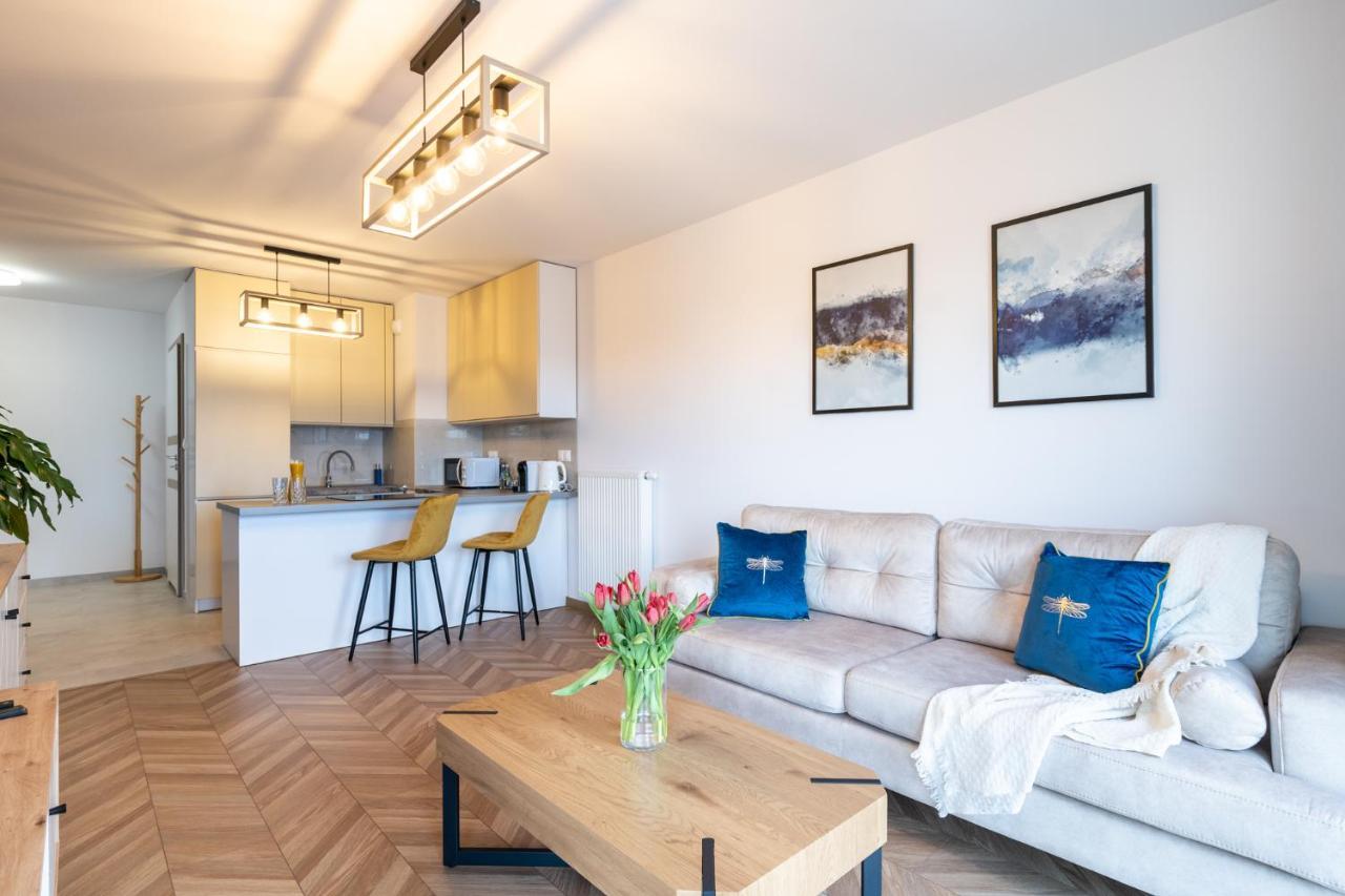 Lotte Apartment - Parking Podziemny, Osiedle Strzezone 格利维采 外观 照片